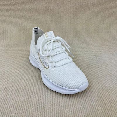 Women breathable sneakers with mesh upper and flyknit material