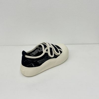 PU Insole Breathable Walking Trainers With Round Toe For Spring