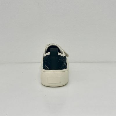 PU Insole Breathable Walking Trainers With Round Toe For Spring