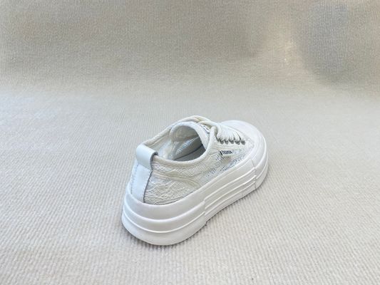 OEM ODM White Leather Casual Sneakers Lace Up 35-40 China Size