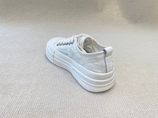 OEM ODM White Leather Casual Sneakers Lace Up 35-40 China Size