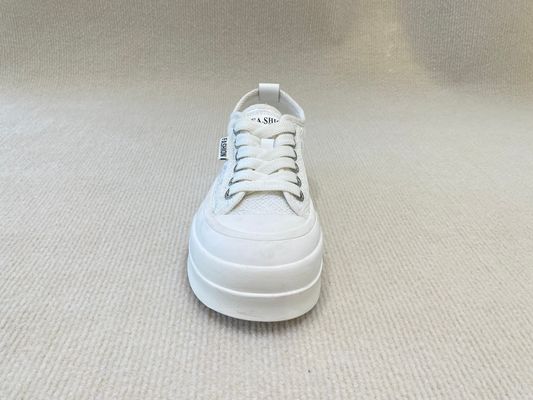 OEM ODM White Leather Casual Sneakers Lace Up 35-40 China Size
