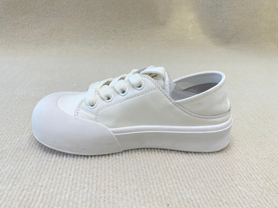 Genuine Leather Soft Comfortable Trainers Size 35-Size 40 Ladies Soft Trainers