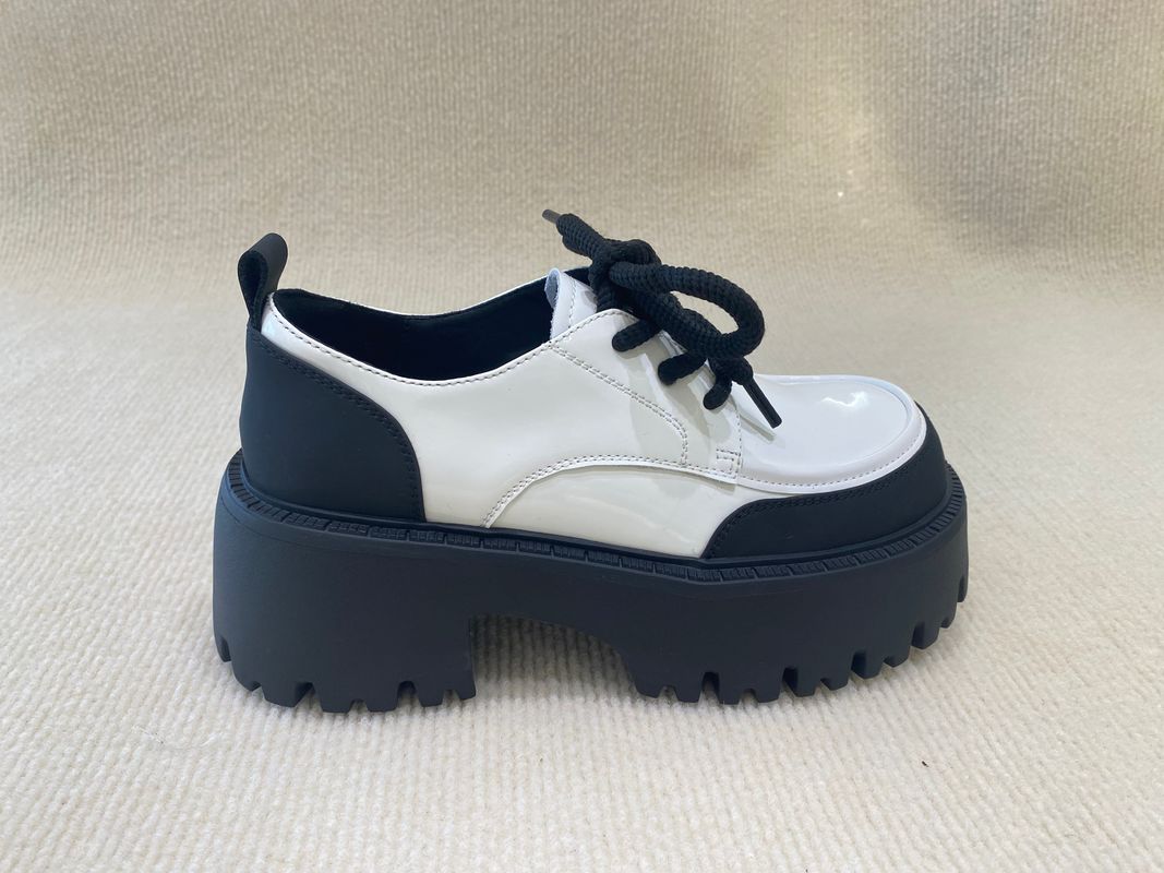 Summer Black And White Platform Loafers OEM ODM Casual Loafers For Women
