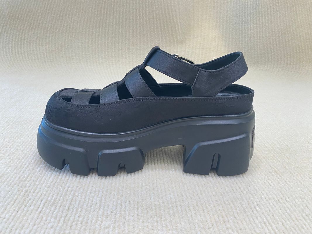Genuine Leather Womens Black Platform Sandals Heightening
